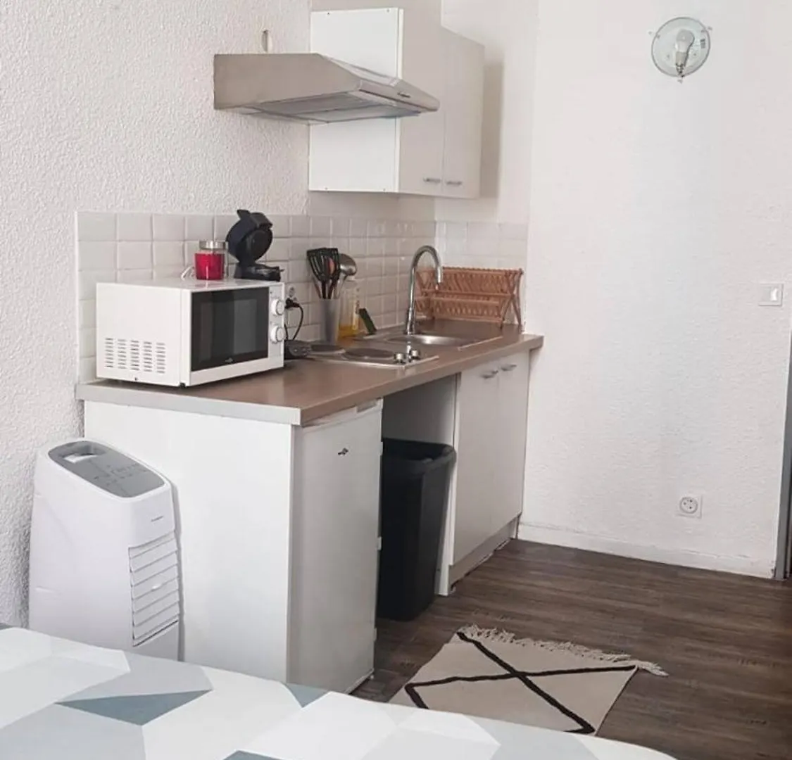 Charmant Studio A Proximite Du Vieux-Port Marseille 0*,